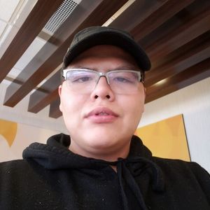 Meet your Posher, Luis